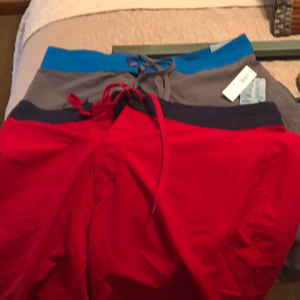 Men’s board shorts swimsuit